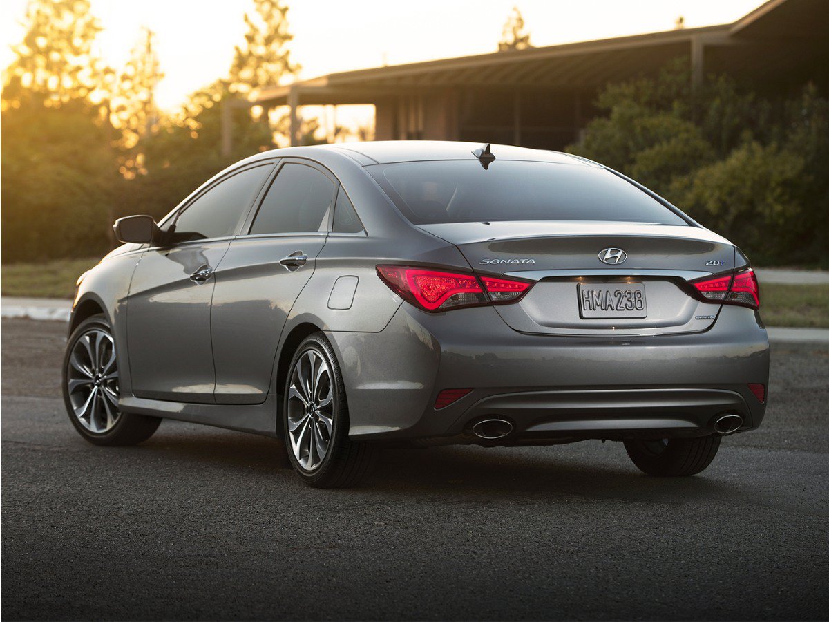 Used 2014 Hyundai Sonata Limited FWD image 1