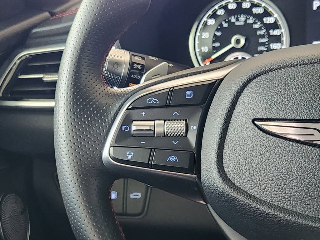 Used 2025 Genesis G70 2.5T w/ Sport Prestige Package image 27