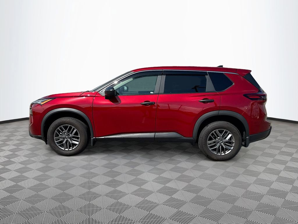 Used 2025 Nissan Rogue S image 7