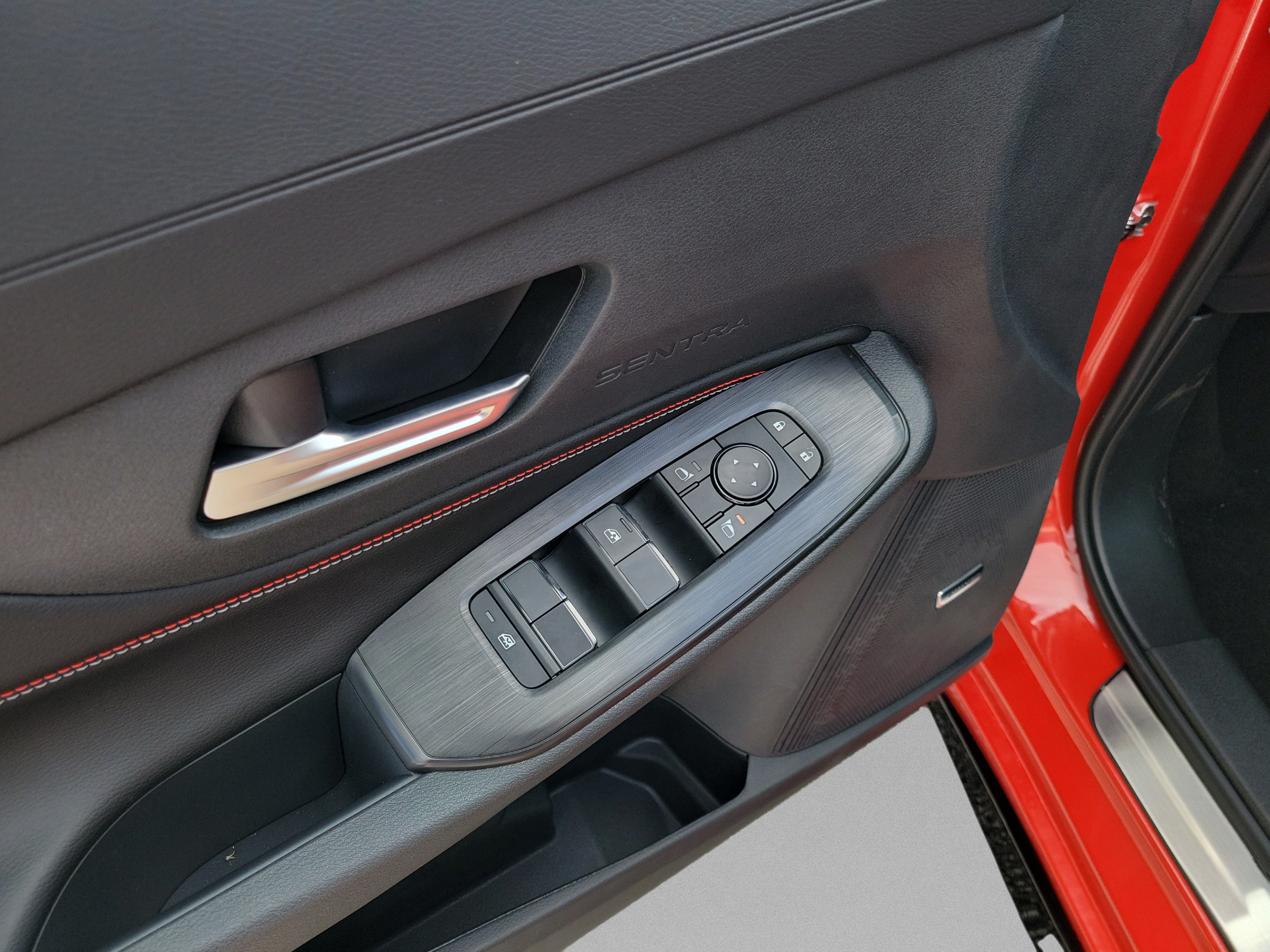 New 2027 Nissan Sentra SR w/ SR Premium Package FWD image 15