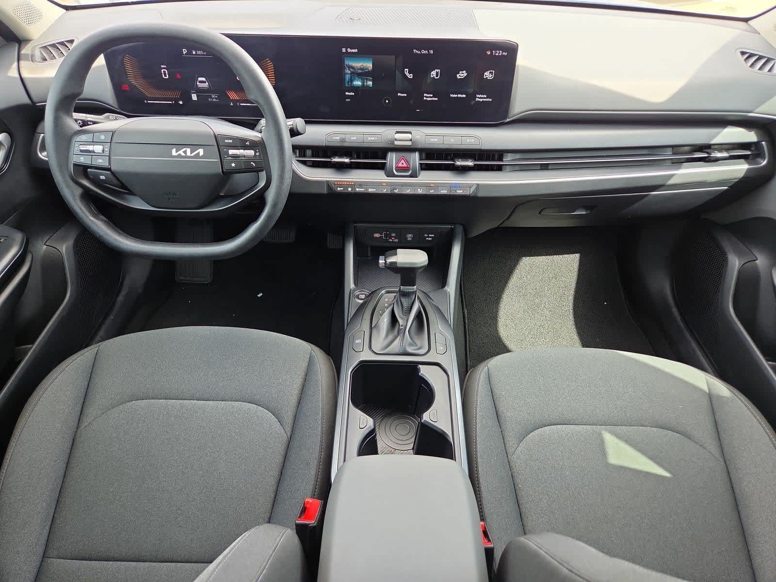 Certified 2025 Kia K4 FWD image 13