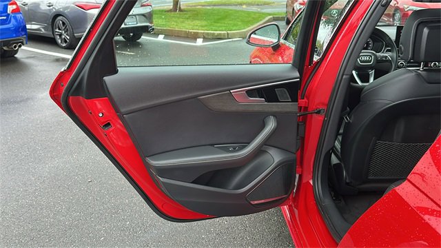 Used 2024 Audi A4 2.0T Premium Plus image 23