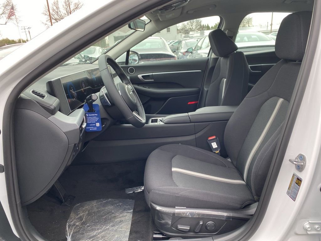 New 2026 Hyundai Sonata SEL AWD/4WD image 10