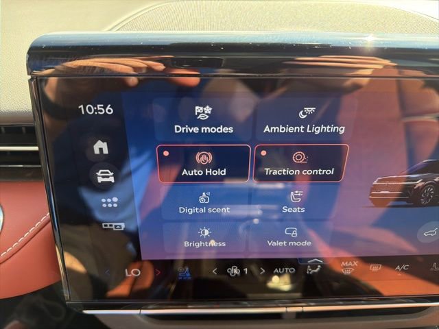 Used 2024 Lincoln Nautilus Black Label w/ Jet Appearance Package (87T) AWD/4WD image 29