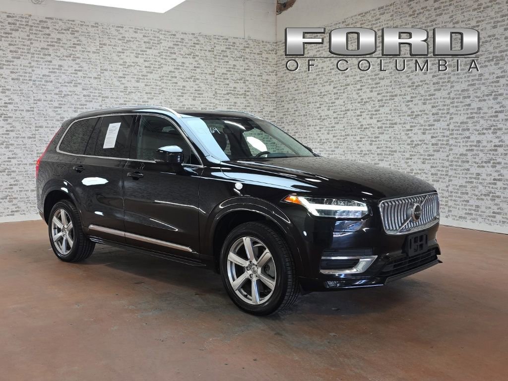 Used 2024 Volvo XC90 B5 Core AWD/4WD image 1