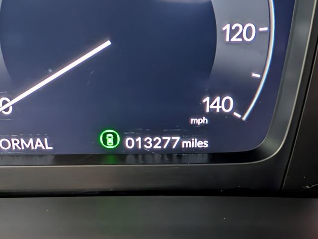 Used 2025 Honda Pilot Elite image 20