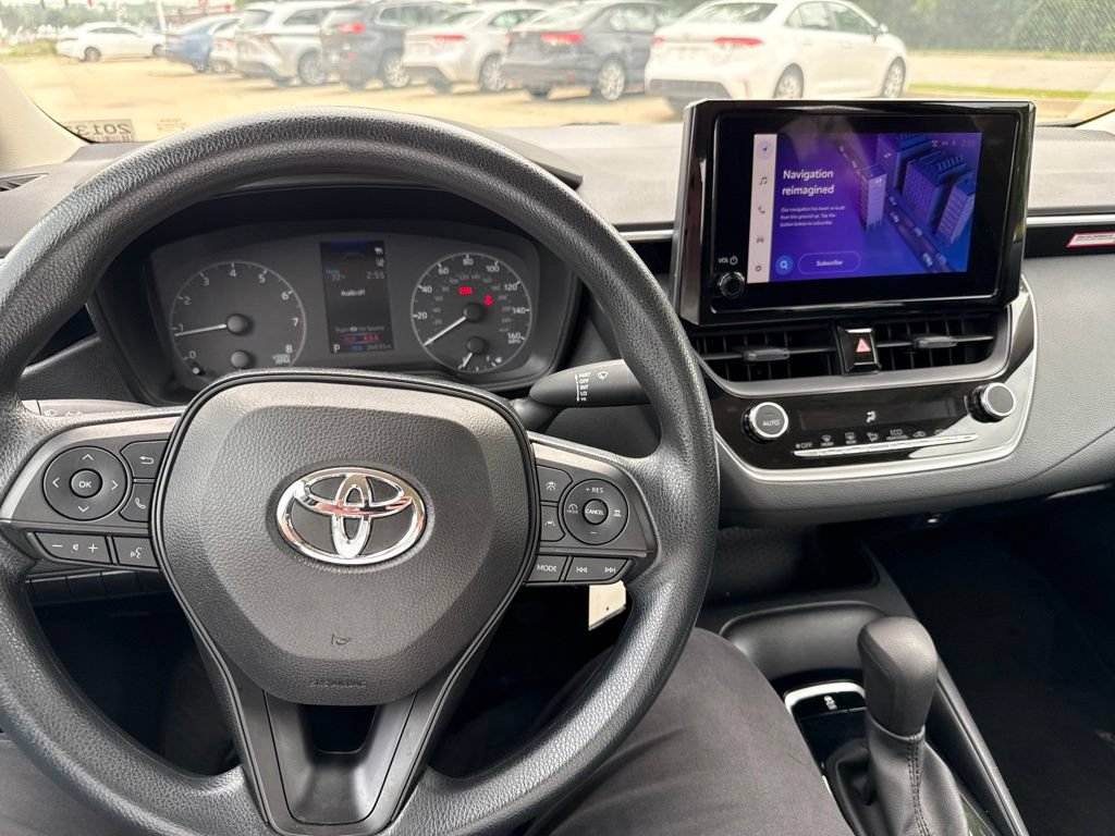 Used 2023 Toyota Corolla LE w/ Carpet Mat Package (TMS) FWD image 18