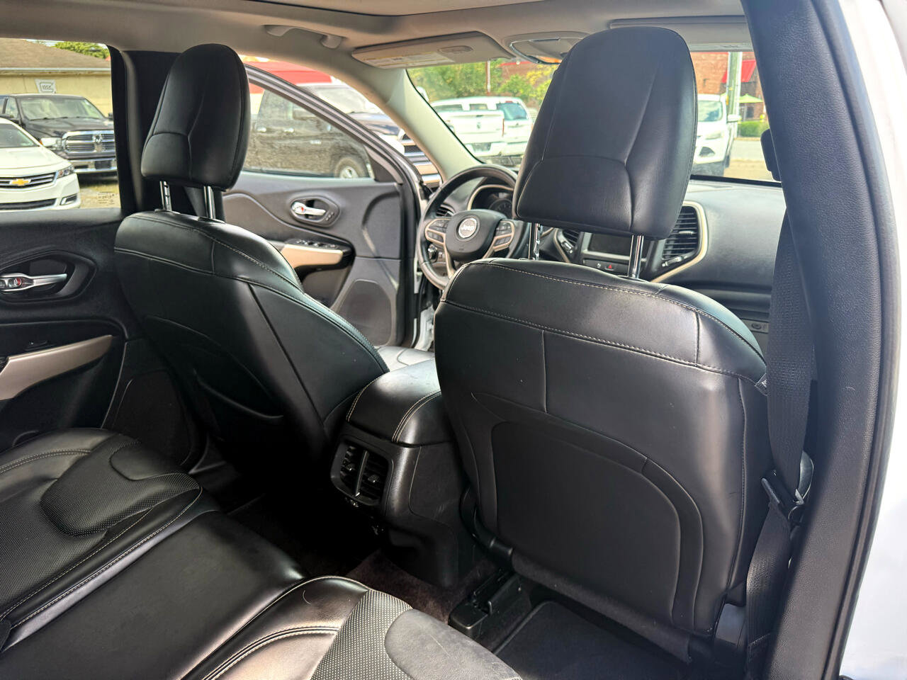 Used 2017 Jeep Cherokee High Altitude w/ Luxury Group image 67