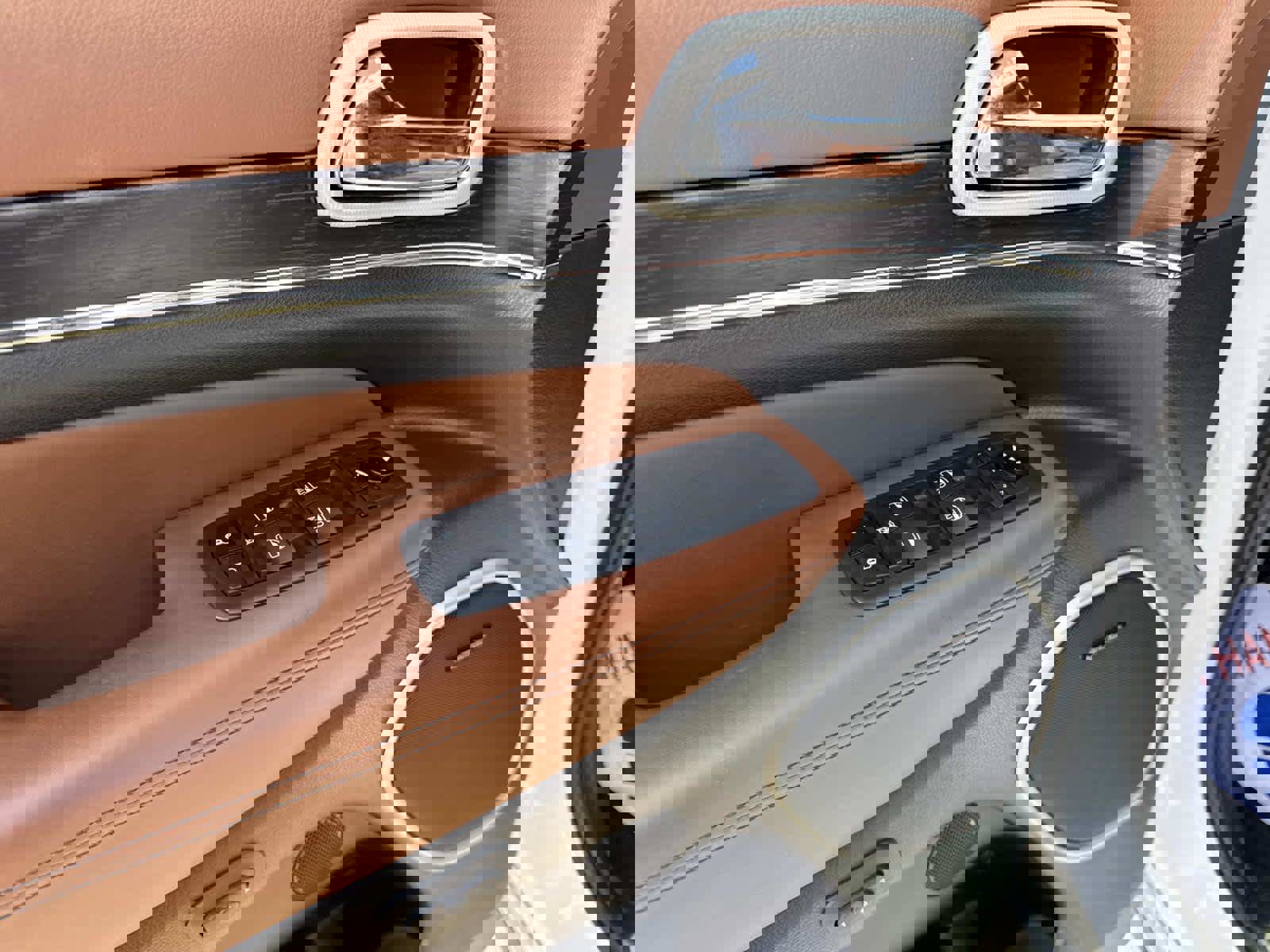 Used 2021 Jeep Grand Cherokee Summit w/ Platinum Series Group image 36