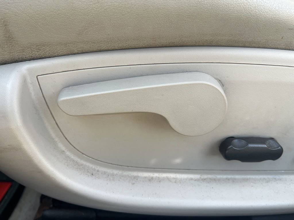 Used 2013 Chevrolet Impala LTZ image 10