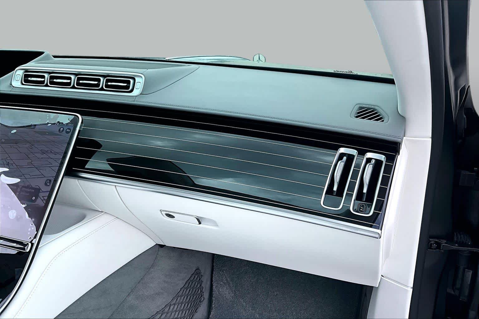 Used 2024 Mercedes-Benz Maybach S 680 4MATIC image 17