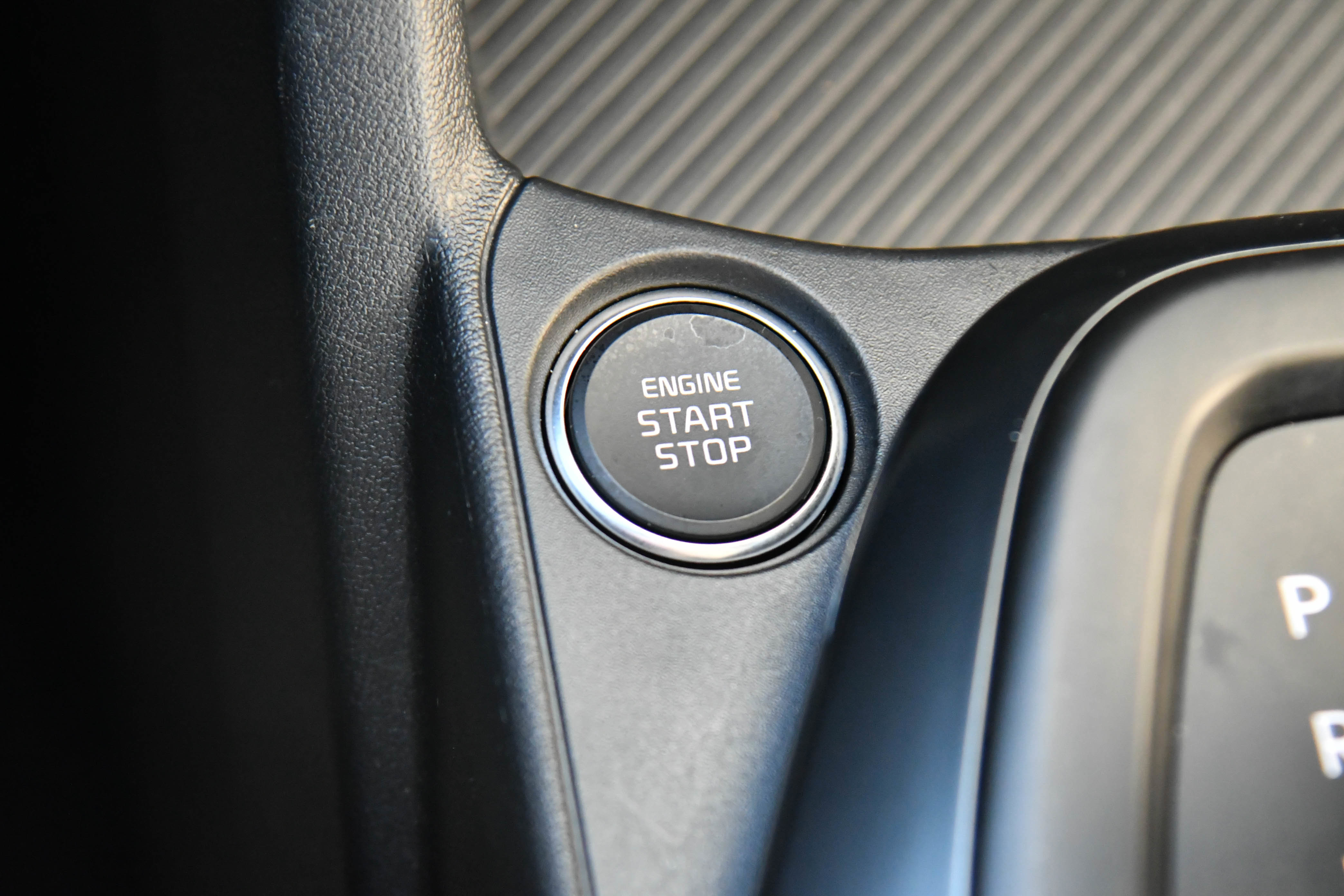 Used 2025 Kia K4 LXS image 28