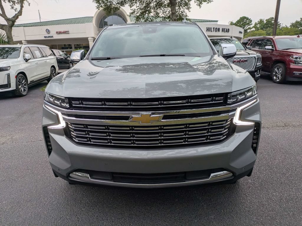 Used 2023 Chevrolet Suburban Premier AWD/4WD image 8