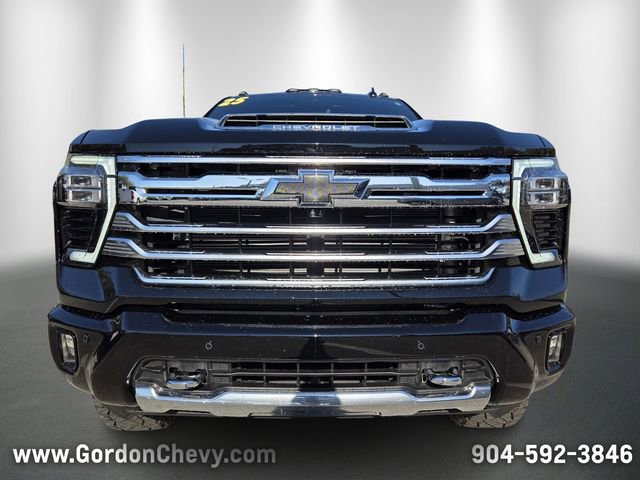 Used 2025 Chevrolet Silverado 2500 High Country w/ High Country Premium Package image 9