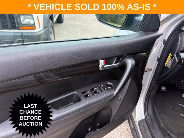 Used 2011 Kia Sorento EX w/ Limited Pkg FWD image 14