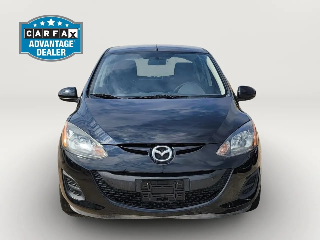 Used 2014 MAZDA MAZDA2 Sport FWD image 2