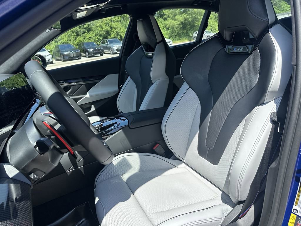 New 2026 BMW M5 w/ Carbon Package image 13