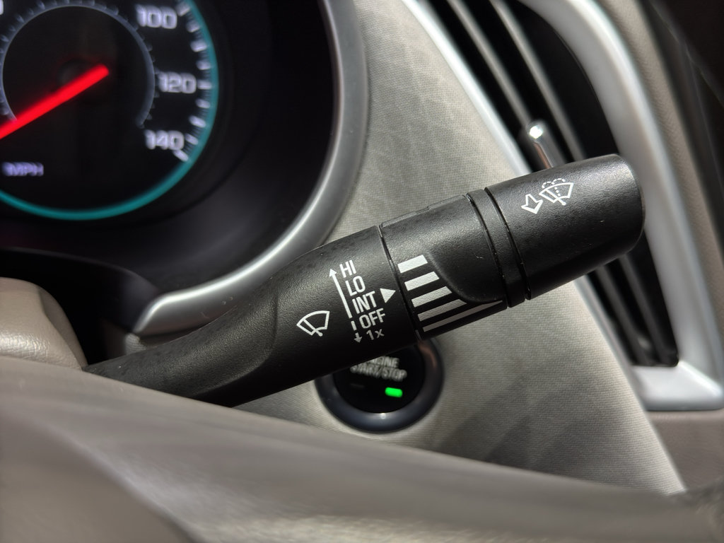 Used 2024 Chevrolet Malibu LT FWD image 25