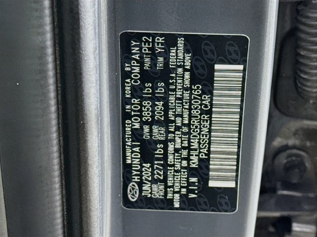 Used 2024 Hyundai Elantra SEL FWD image 39
