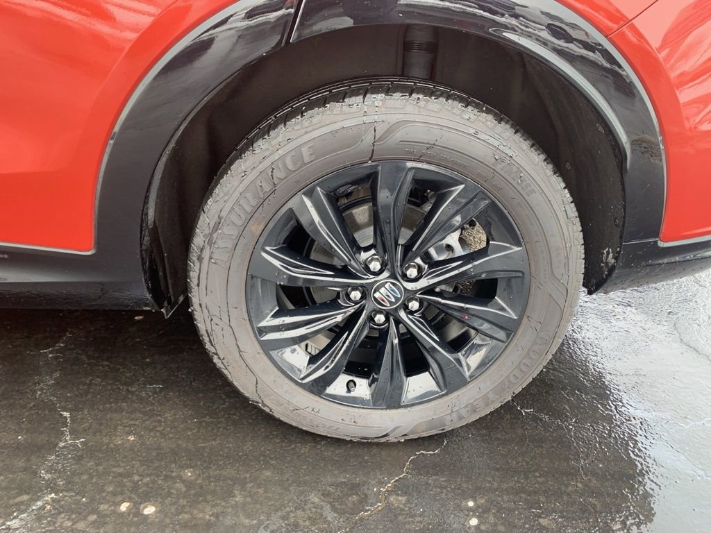 Used 2024 Buick Envista Sport Touring w/ Convenience I Package image 11