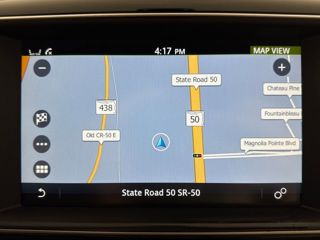 Used 2017 Jaguar F-PACE Prestige image 15