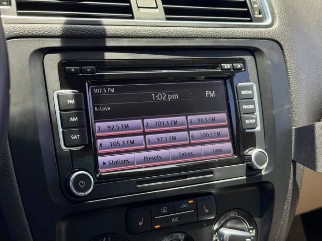 Used 2014 Volkswagen Jetta TDI FWD image 15