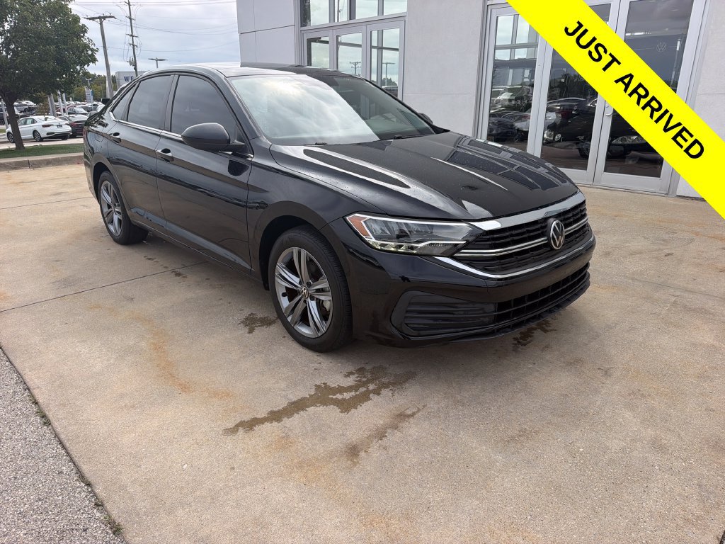 Certified 2023 Volkswagen Jetta SE