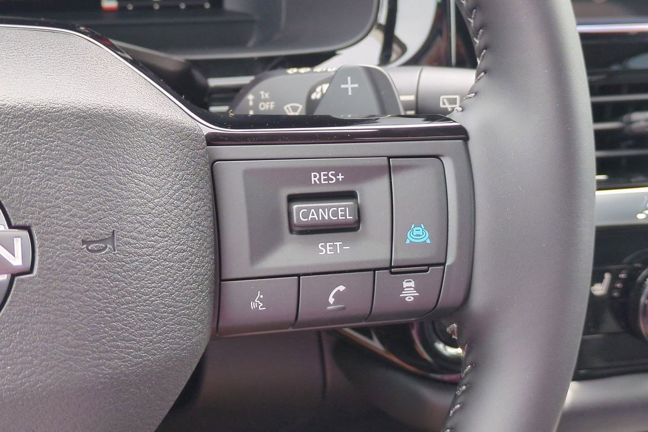 New 2026 Nissan Pathfinder SL w/ SL Premium Package FWD image 20