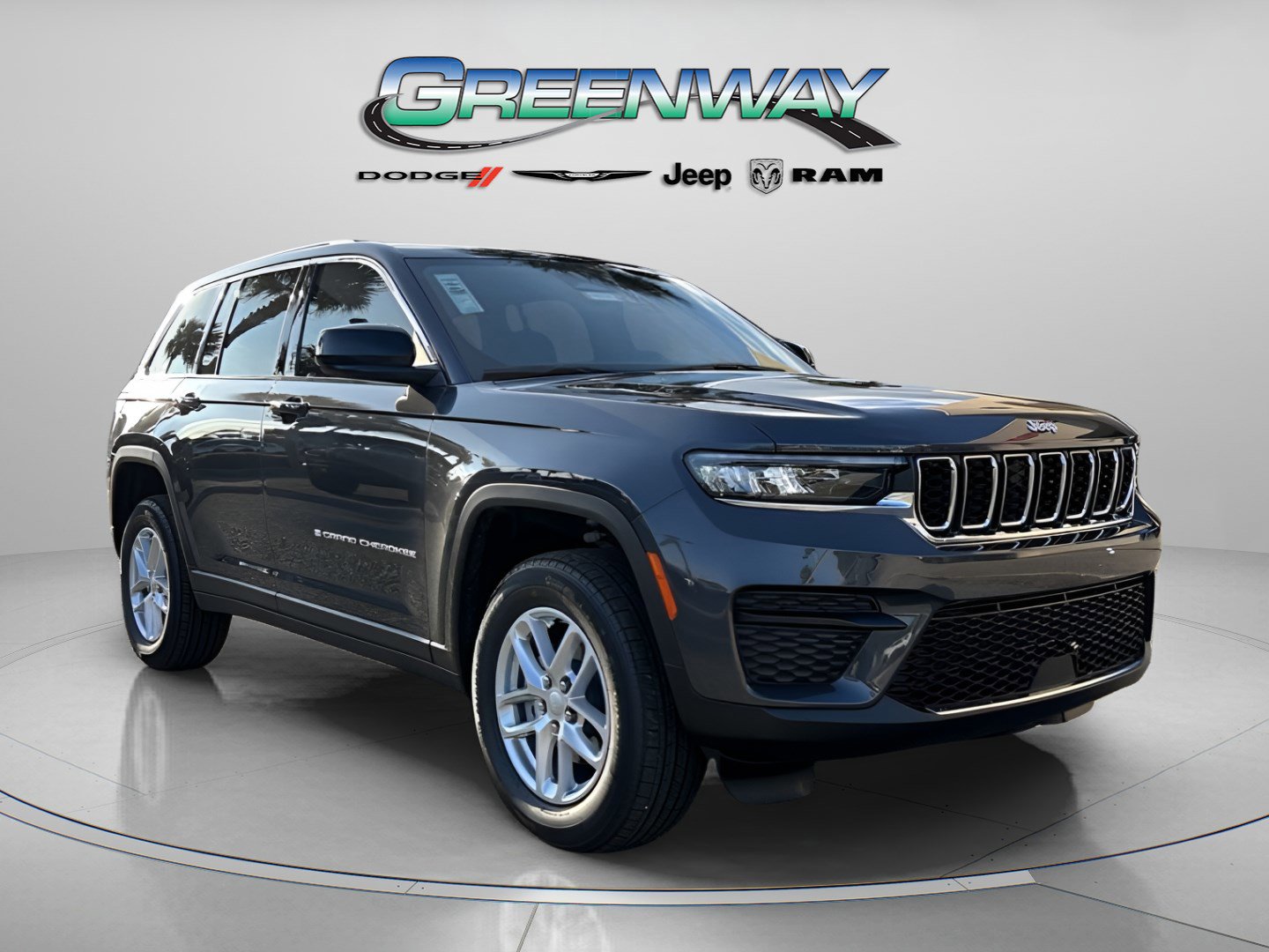 New 2025 Jeep Grand Cherokee Laredo
