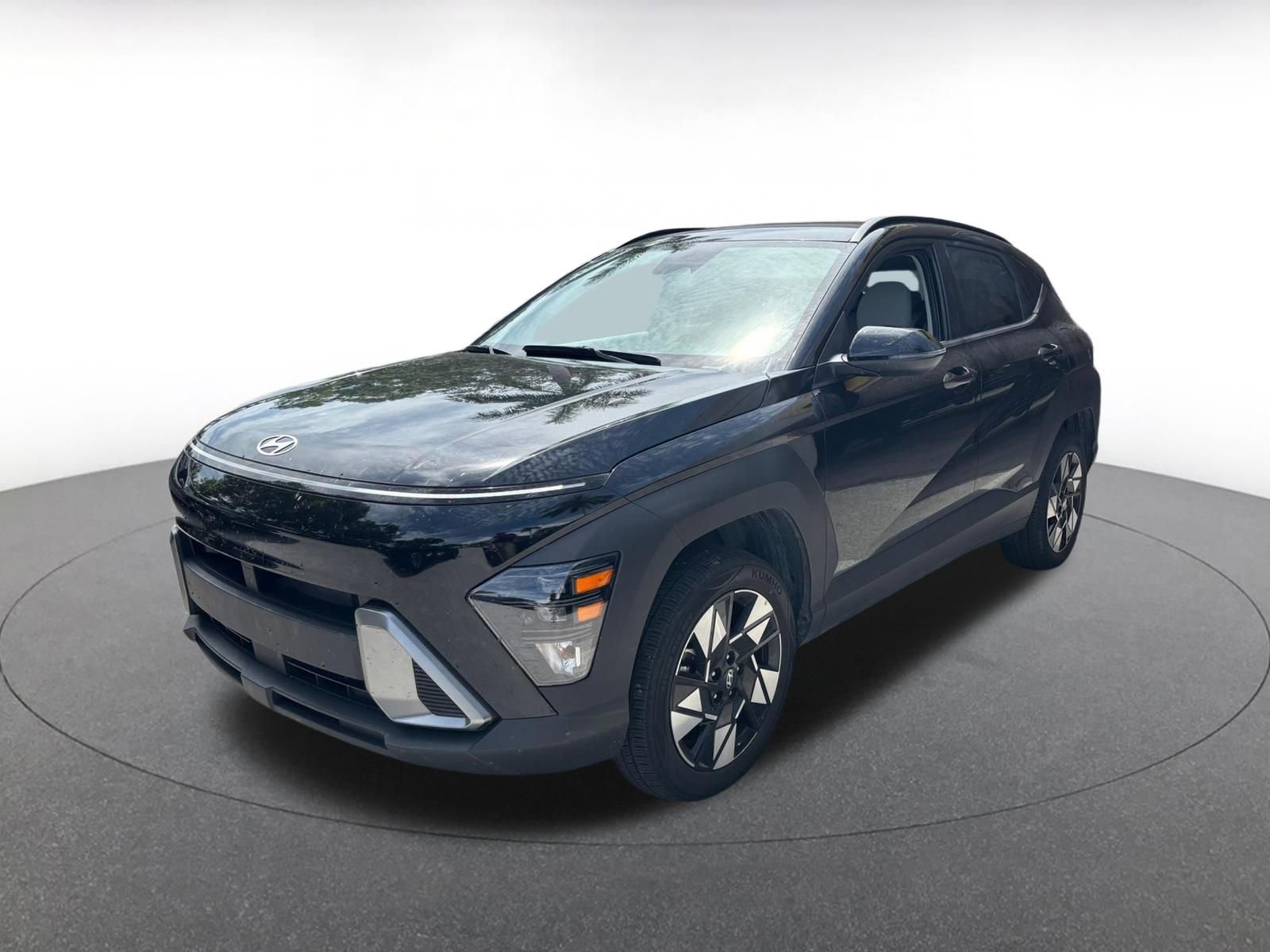Used 2025 Hyundai Kona SEL AWD/4WD image 4