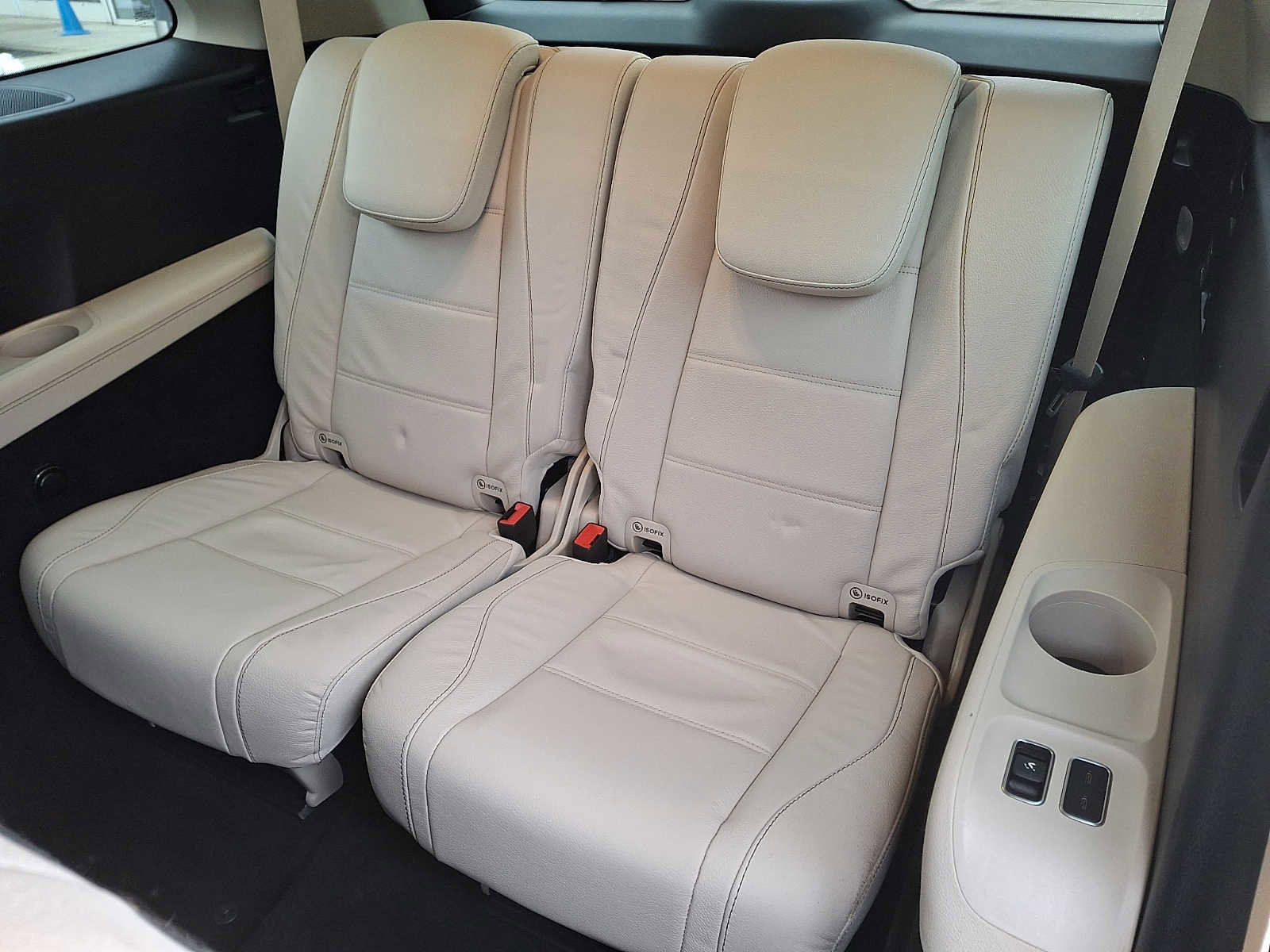 Certified 2022 Mercedes-Benz GLS 450 4MATIC image 9