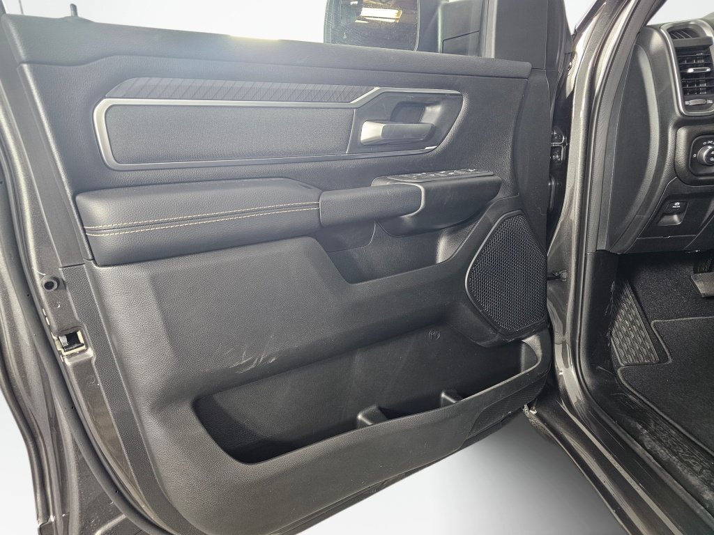 New 2026 RAM 1500 Big Horn w/ Sport Appearance Package AWD/4WD image 22