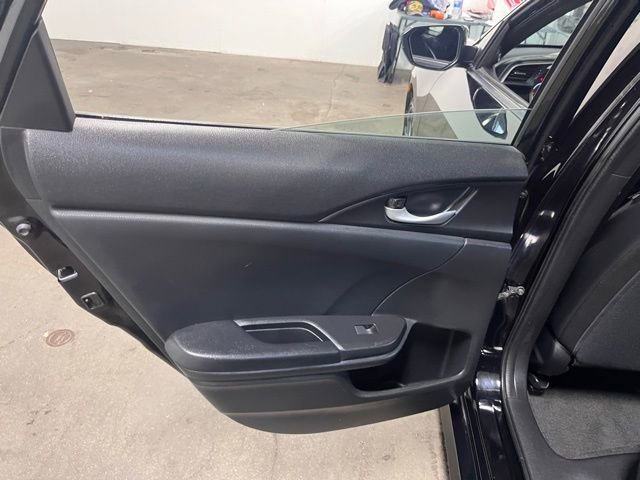 Used 2019 Honda Civic Sport image 17