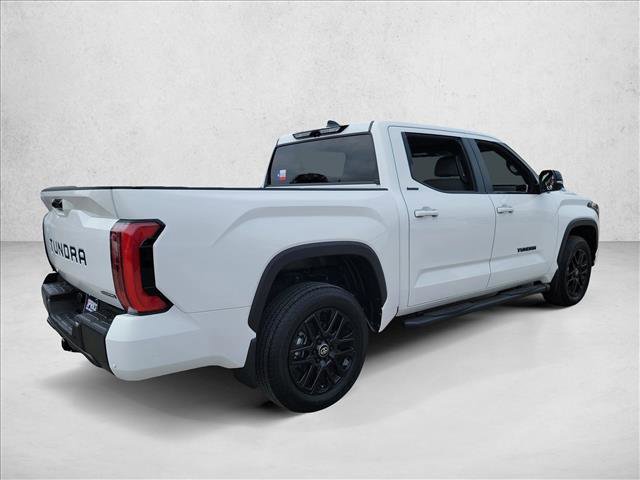 Used 2025 Toyota Tundra Limited AWD/4WD image 5