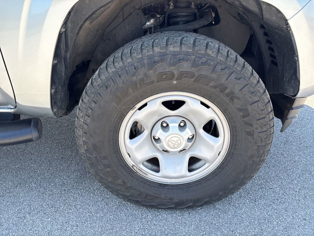 Certified 2022 Toyota Tacoma SR image 42