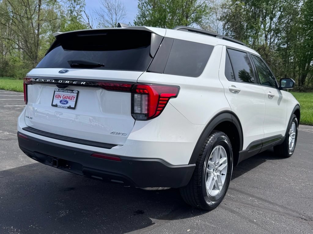 New 2026 Ford Explorer Active AWD/4WD image 9