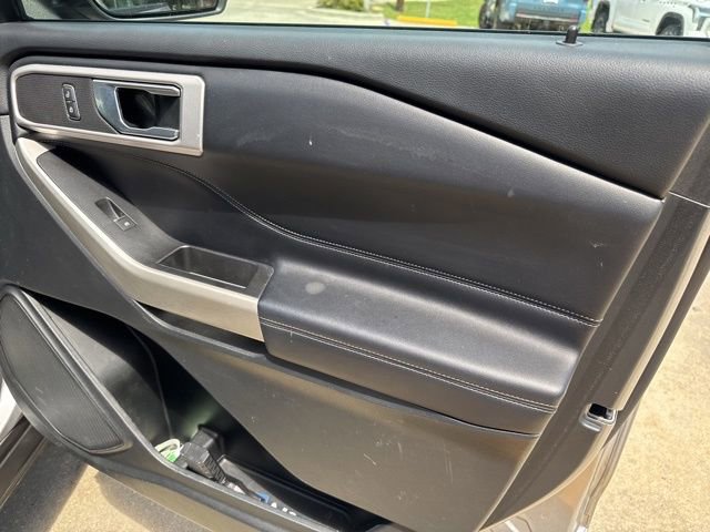 Used 2021 Ford Explorer XLT RWD image 15