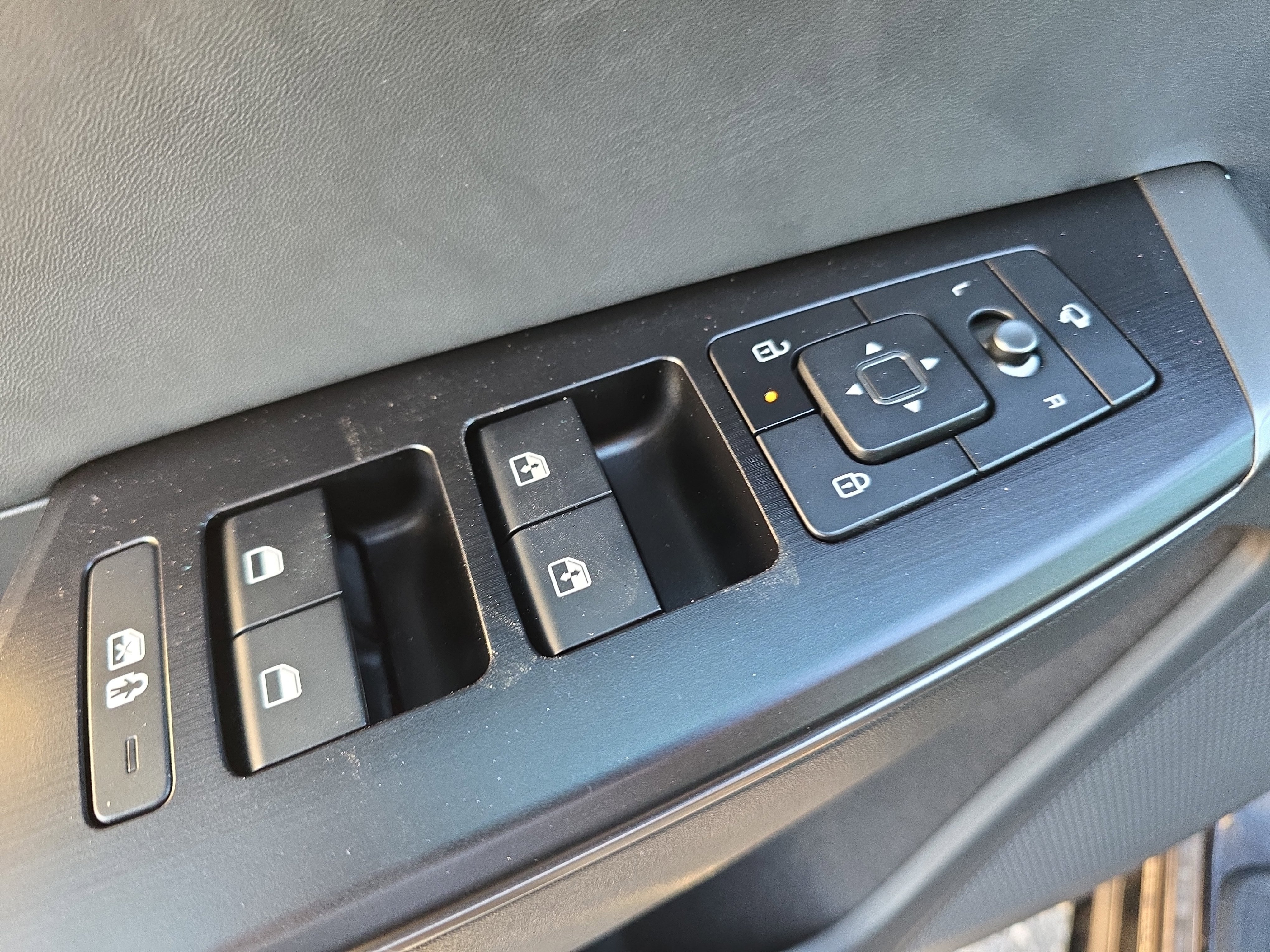 New 2025 Kia EV6 Wind image 29