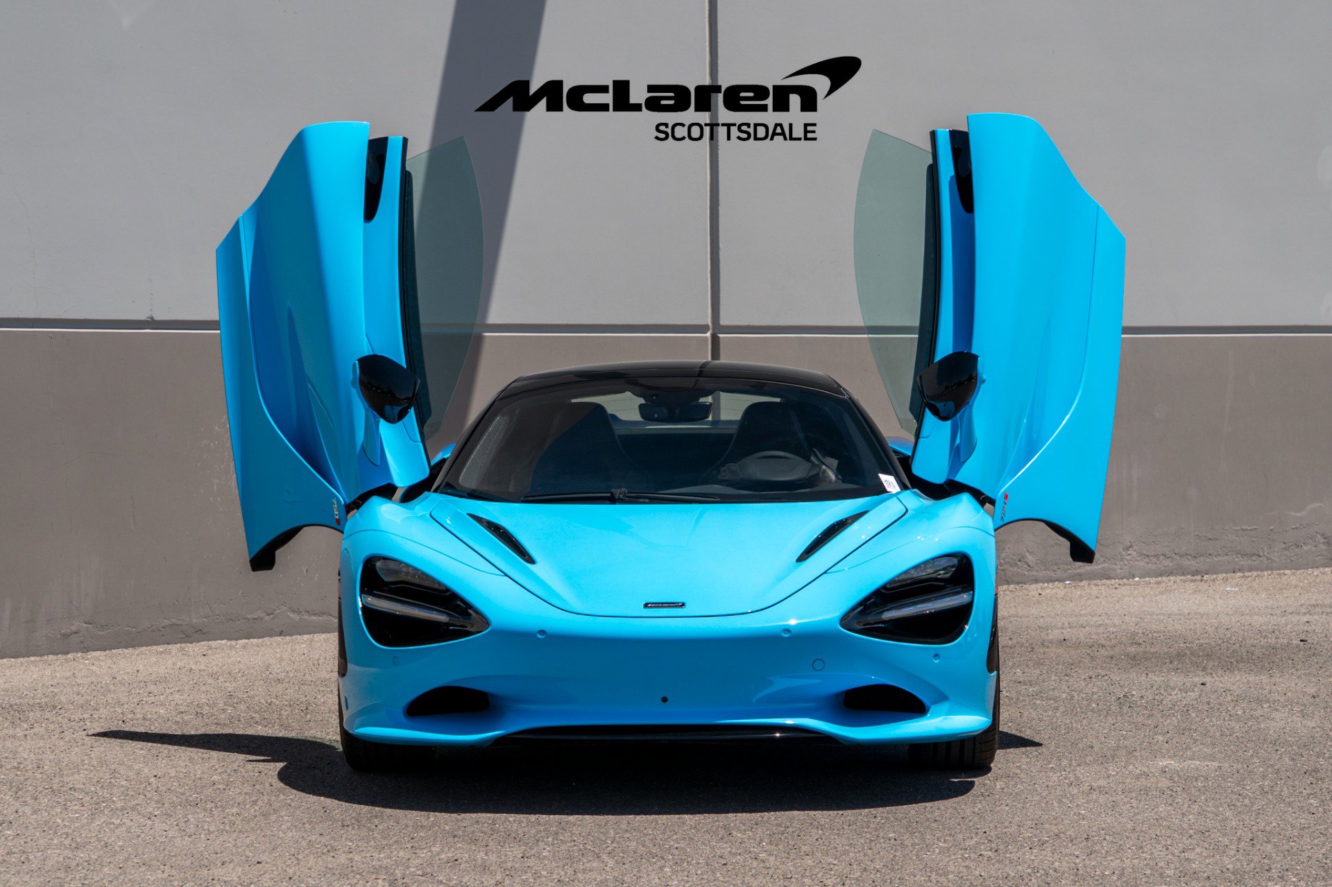 Used 2025 McLaren 750S Spider RWD image 35