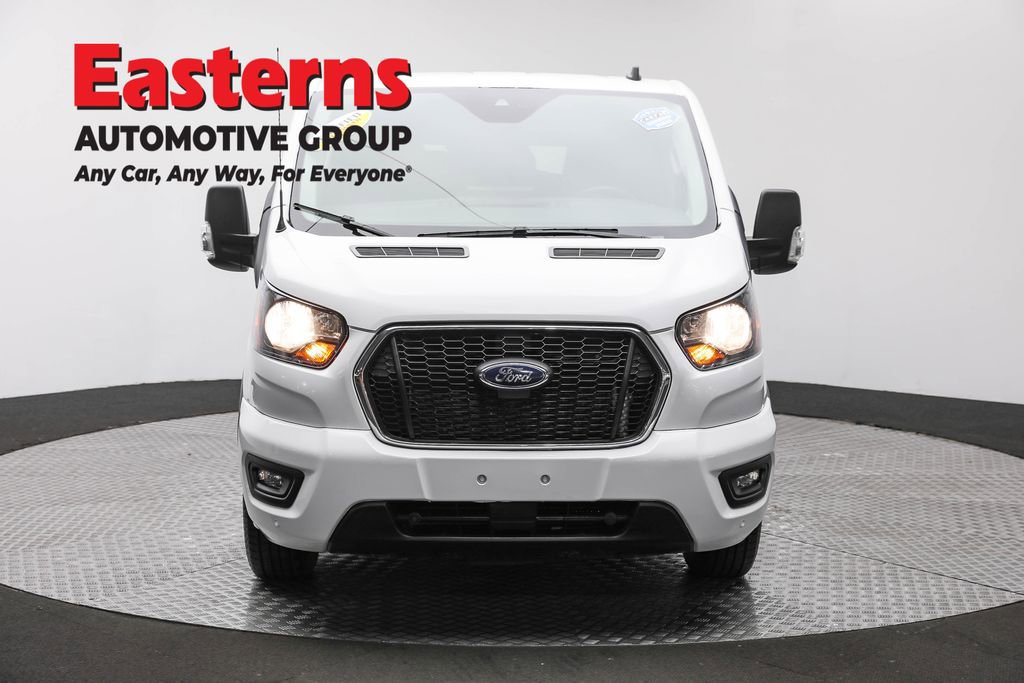 Used 2023 Ford Transit 350 XLT image 2