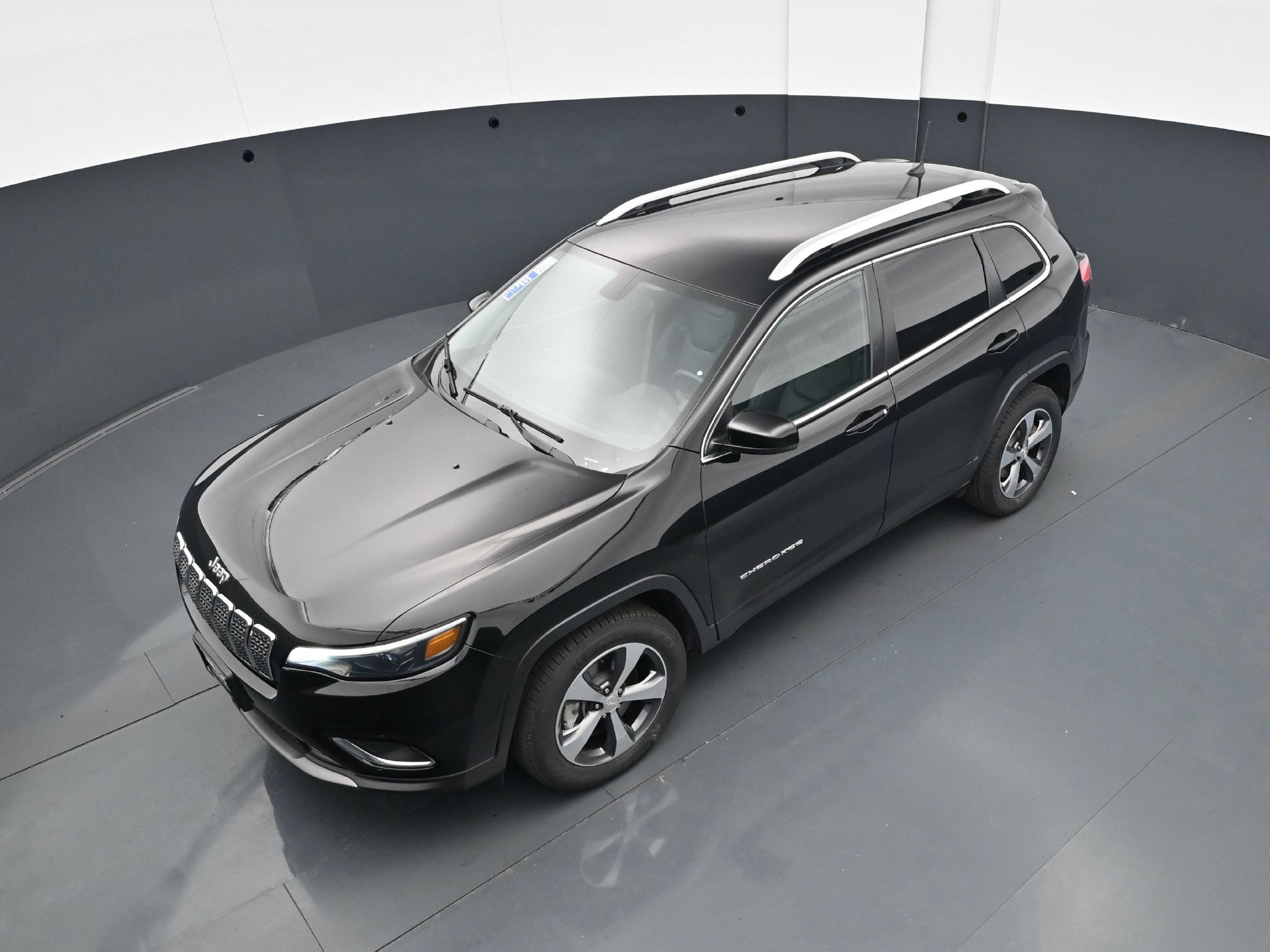 Used 2019 Jeep Cherokee Limited w/ Trailer Tow Group AWD/4WD image 38