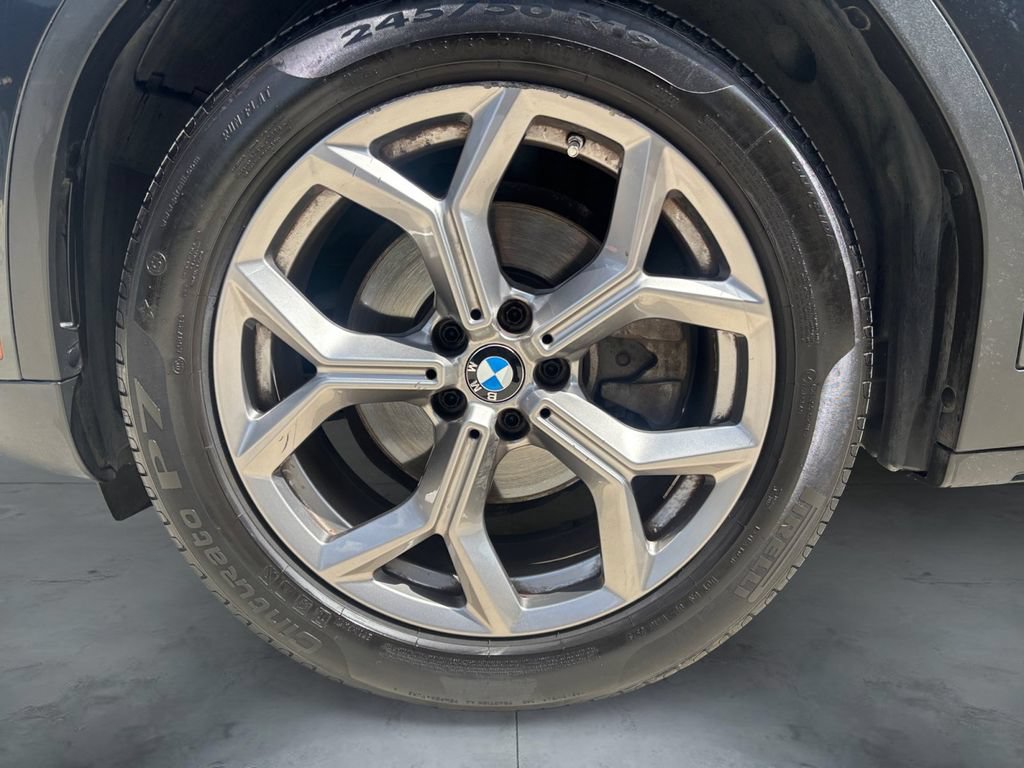 Used 2021 BMW X4 xDrive30i AWD/4WD image 15