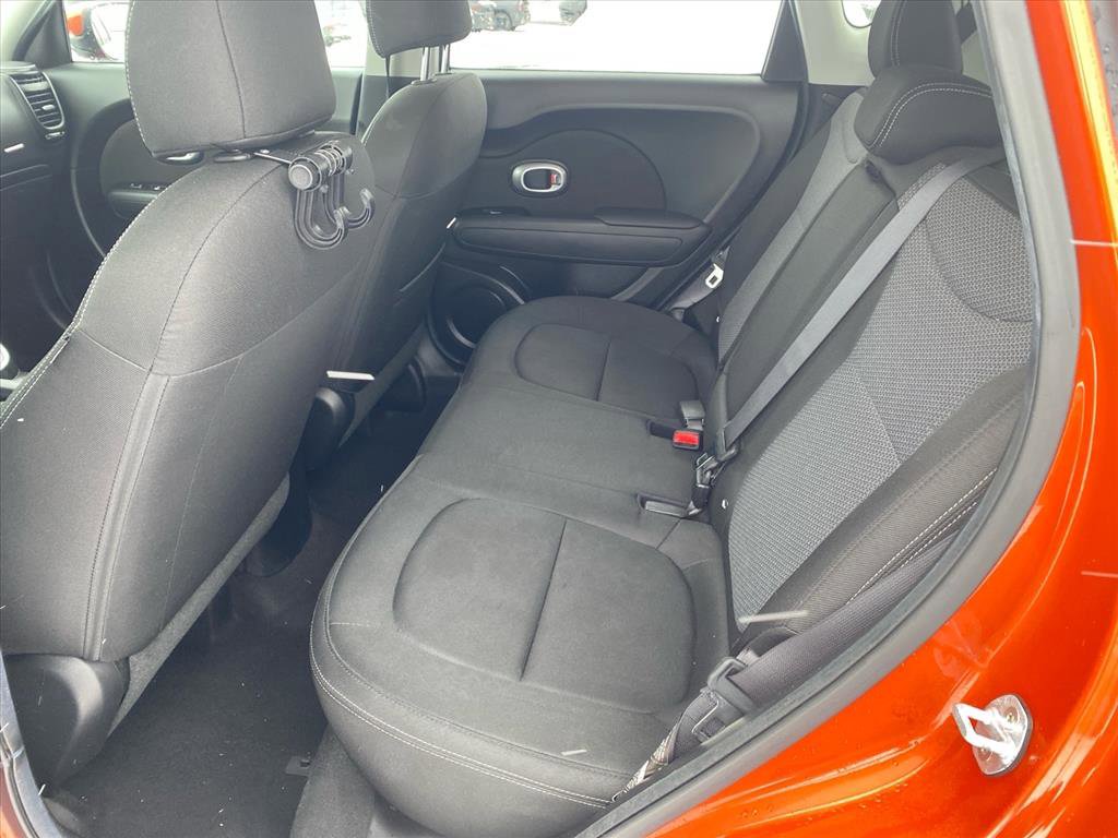 Used 2019 Kia Soul + image 17