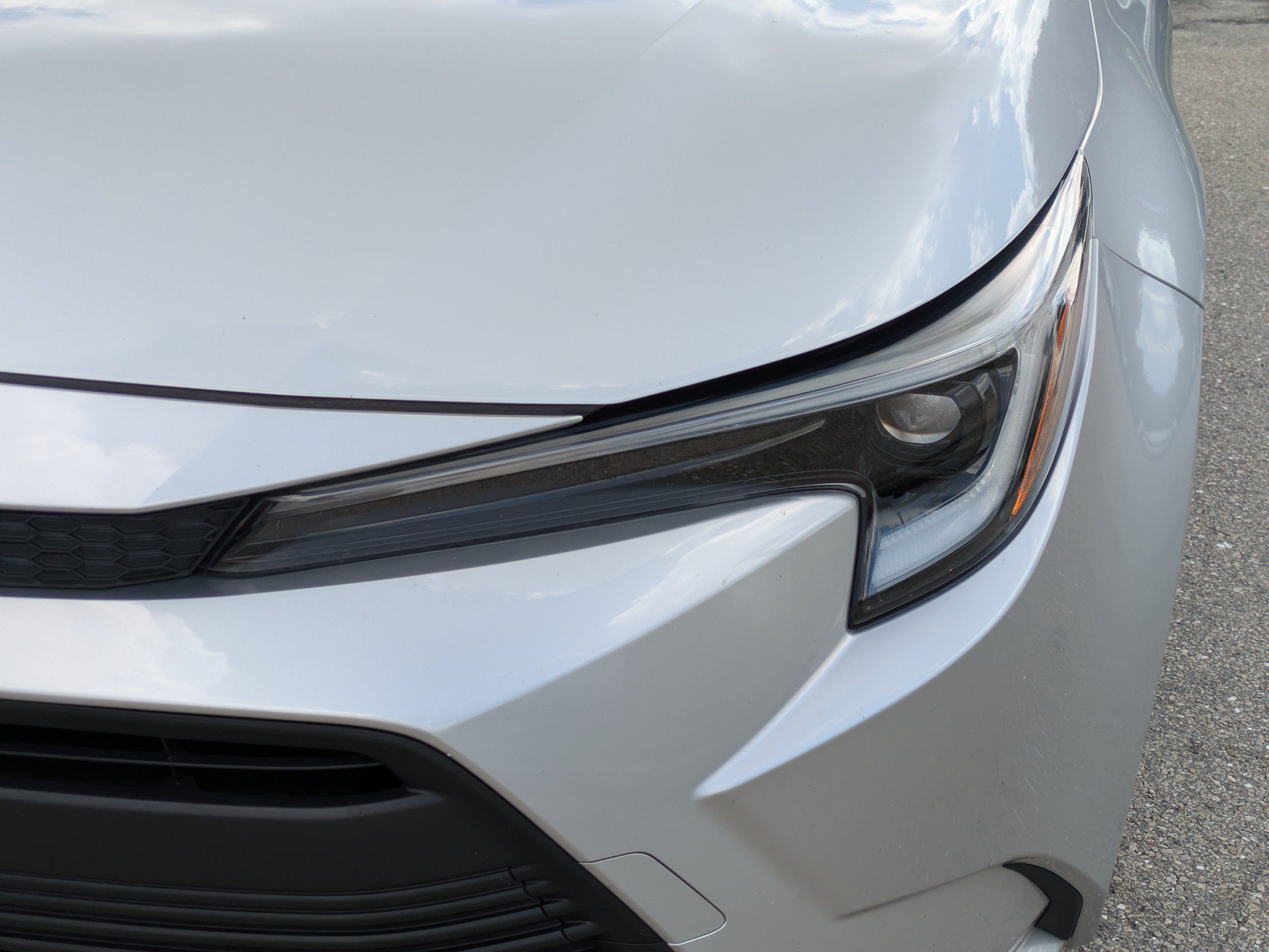 Used 2024 Toyota Corolla XLE FWD image 10