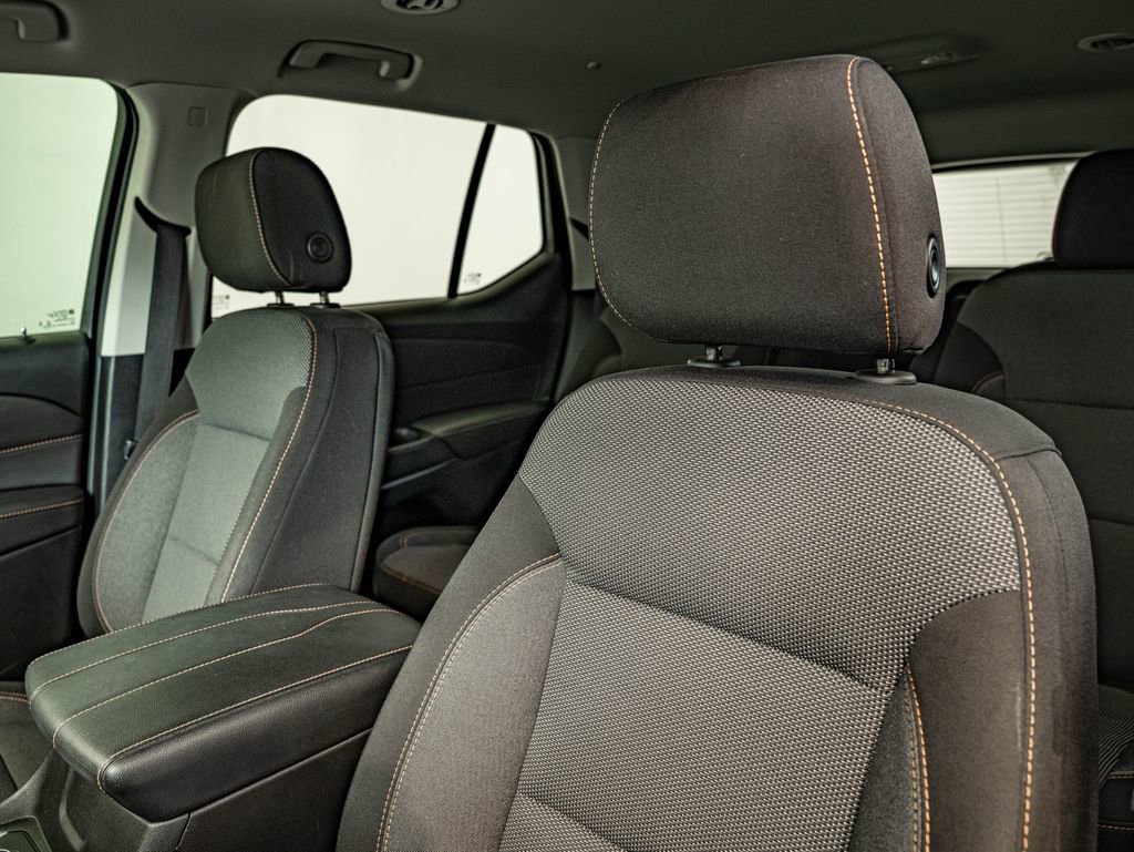 Used 2020 Chevrolet Traverse LT FWD image 29