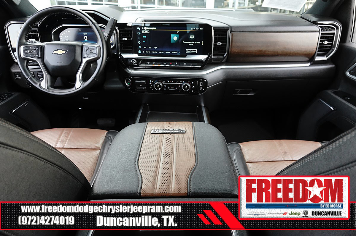 Used 2025 Chevrolet Silverado 2500 High Country w/ High Country Premium Package AWD/4WD image 11