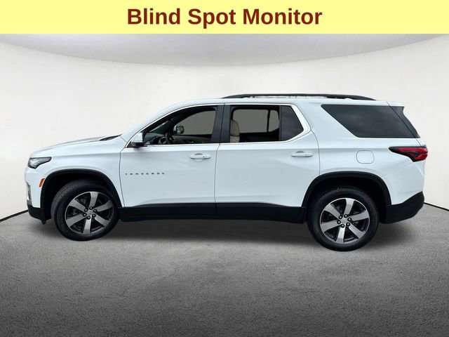 Used 2023 Chevrolet Traverse LT w/ LT Premium Package AWD/4WD image 6