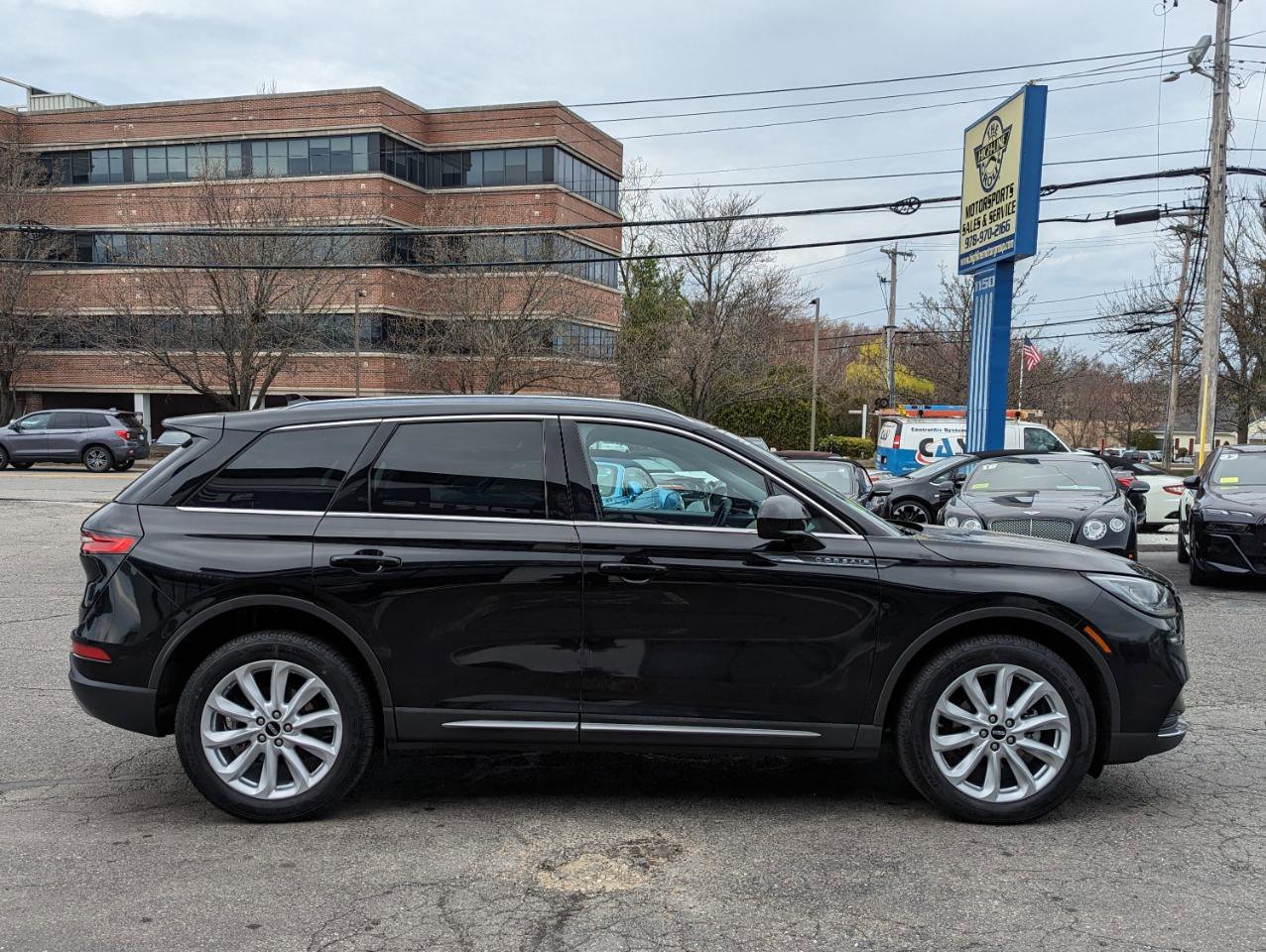 Used 2020 Lincoln Corsair AWD w/ Premium Package image 6