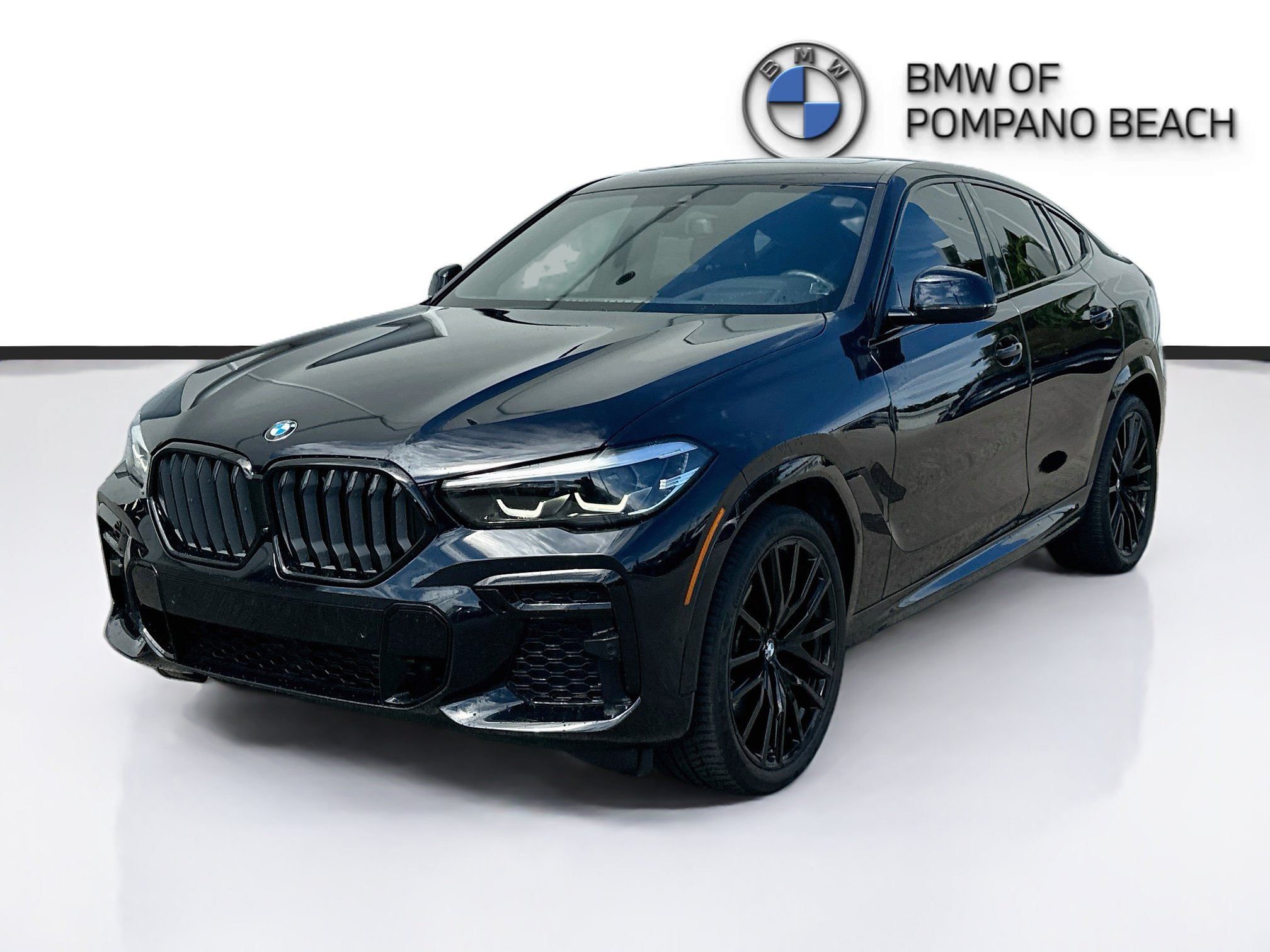 Used 2023 BMW X6 xDrive40i w/ M Sport Package AWD/4WD image 3