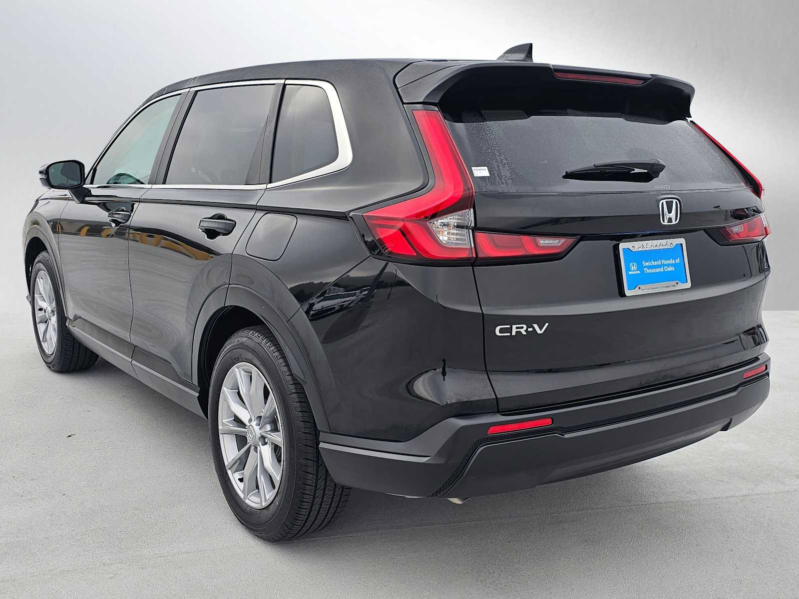 Used 2025 Honda CR-V EX image 5
